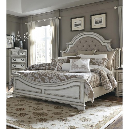 Magnolia Manor Queen Upholstered Bed