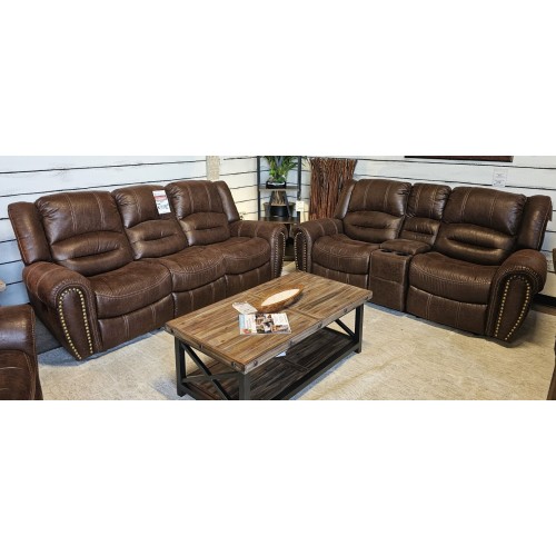 Floor Model Flexsteel Sofa/Loveseat W/Console