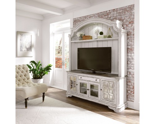 Magnolia Manor Entertainment Center