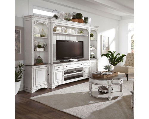 Magnolia Manor Entertainment Center With Piers